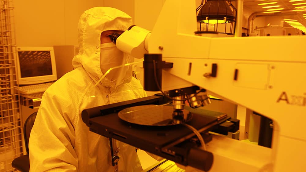 Microchip Technology stock falls despite topping quarterly estimates