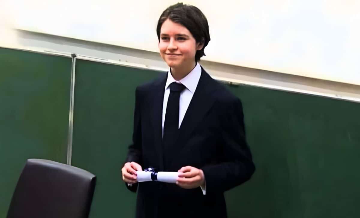 Finished high school at 8, PhD at 15, and now he’s taking on biology with AI to create the next generation of superhumans