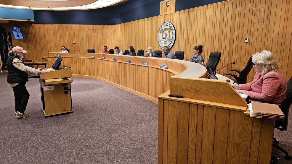 Portage considers one-year moratorium on data centers, battery storage facilities