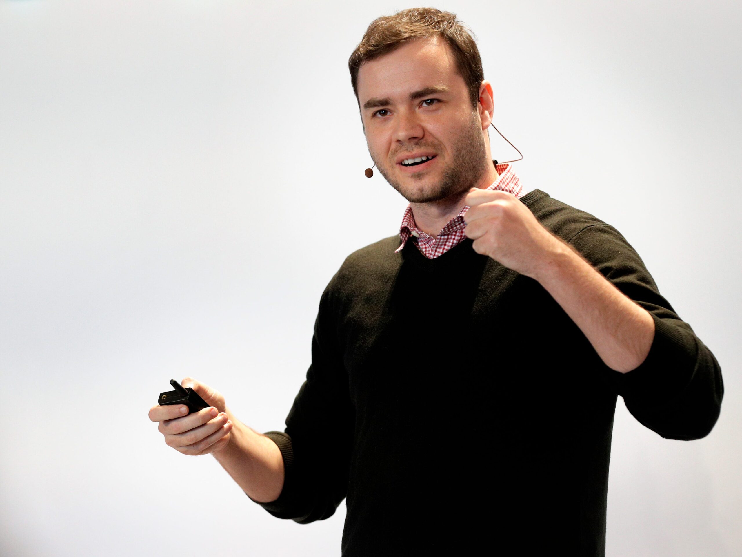 The guy who coined ‘vibe-coding’ says the next big thing is ‘agentic engineering’